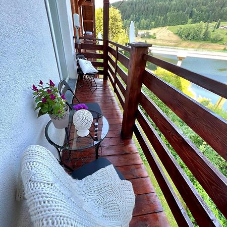 Apartman Labska 21 Ve Spindlerove Mlyne Lägenhet Špindlerŭv Mlýn Exteriör bild