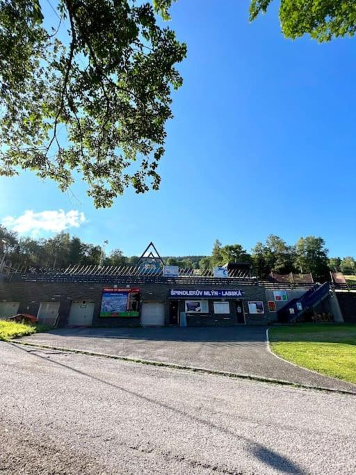 Apartman Labska 21 Ve Spindlerove Mlyne Lägenhet Špindlerŭv Mlýn Exteriör bild