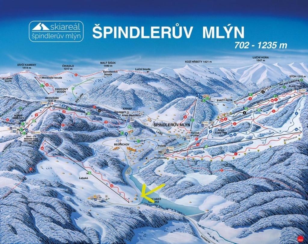 Apartman Labska 21 Ve Spindlerove Mlyne Lägenhet Špindlerŭv Mlýn Exteriör bild